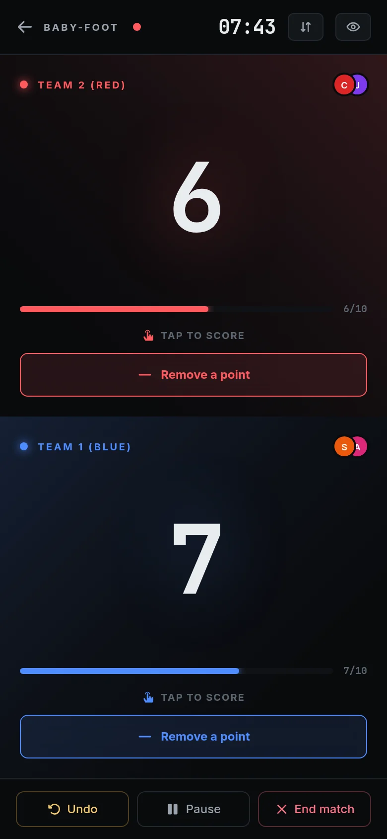 The app during a table football match: the live score, 7 to 6, with a button to score each point and the match clock.